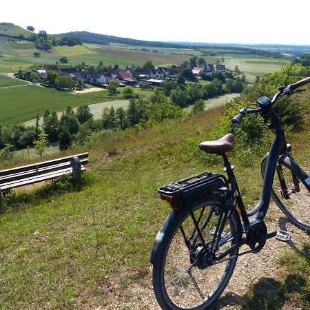 Komfort Ferienwohnung Wolfhagen Esterno foto